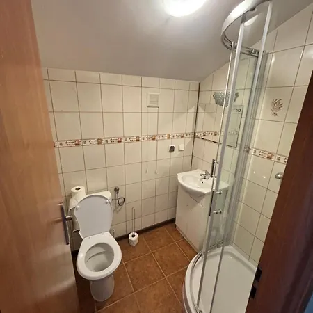 Blekitna Fala Goscinne 3 Bed & Breakfast Oslonino